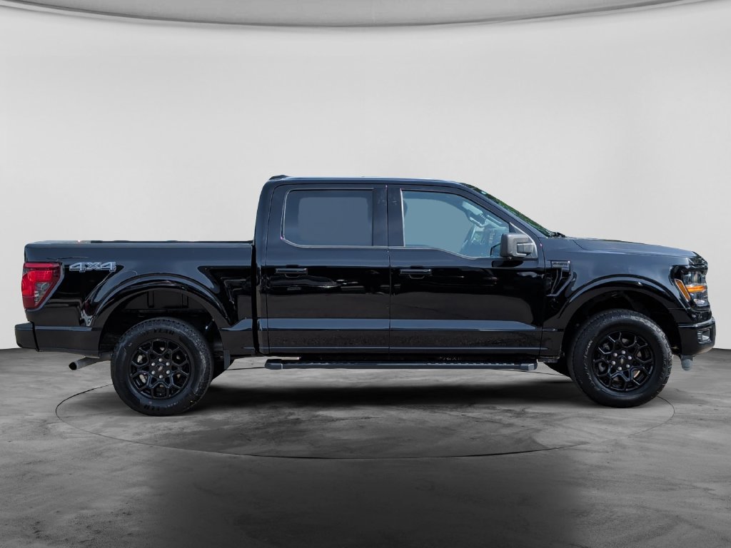 Used 2024 Ford F150 XLT w/ XLT Black Appearance Package AWD/4WD image 8
