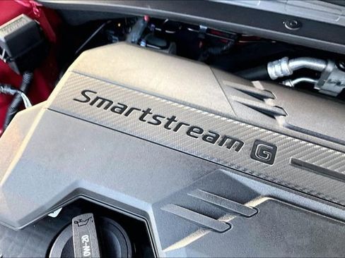 Used 2024 Hyundai Elantra Limited image 34