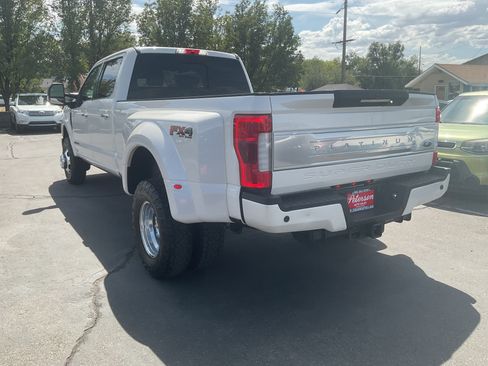 Used 2019 Ford F350 Platinum w/ Platinum Ultimate Package AWD/4WD image 6
