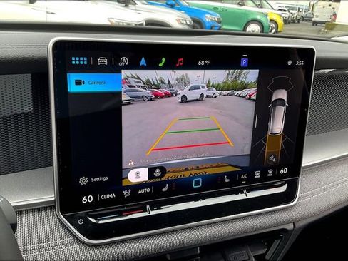 New 2025 Volkswagen Tiguan S AWD/4WD image 22