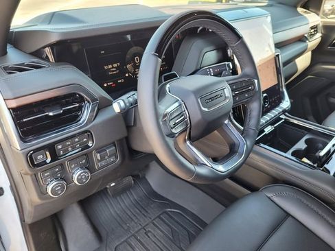 Used 2026 GMC Yukon XL Denali w/ Denali Reserve Package AWD/4WD image 23