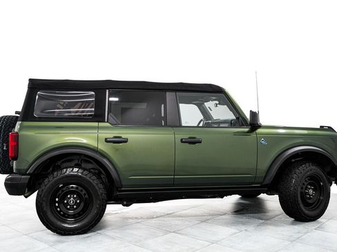 Certified 2022 Ford Bronco Black Diamond AWD/4WD image 7