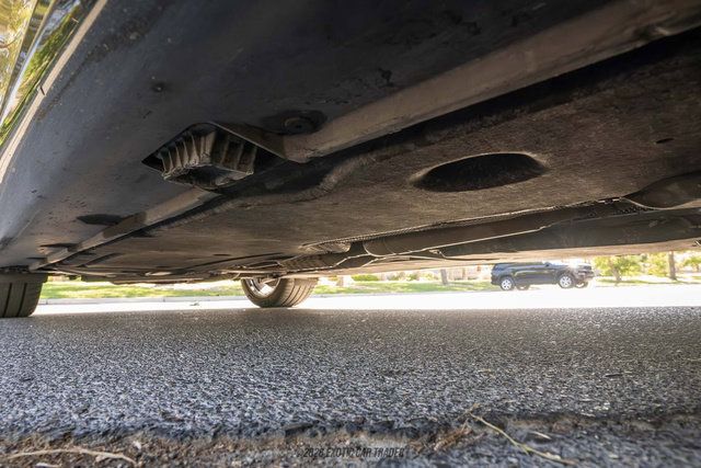 Used 2010 BMW M5 RWD image 68