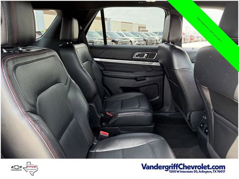Used 2018 Ford Explorer Sport w/ Equipment Group 401A AWD/4WD image 23
