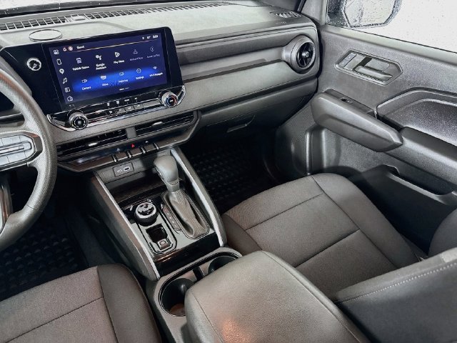 Used 2023 Chevrolet Colorado Trail Boss w/ Technology Package AWD/4WD image 23