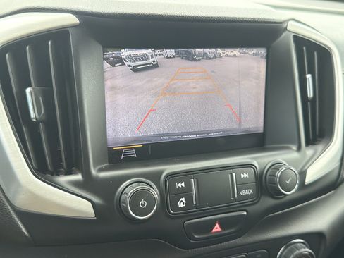 Used 2020 GMC Terrain SLT w/ Preferred Package FWD image 25