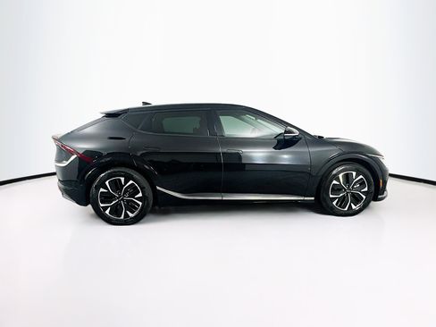 Used 2024 Kia EV6 Wind w/ Wind Technology Package RWD image 10
