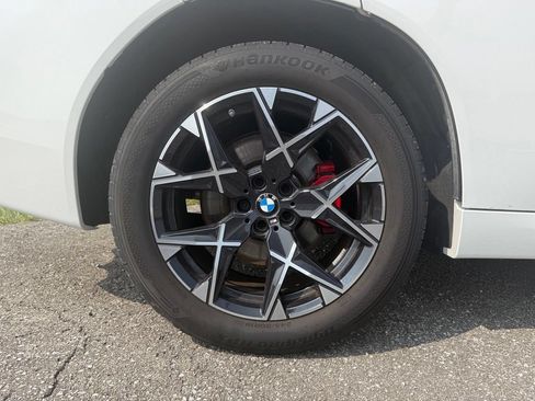Used 2025 BMW X3 xDrive30i w/ Premium Package AWD/4WD image 16