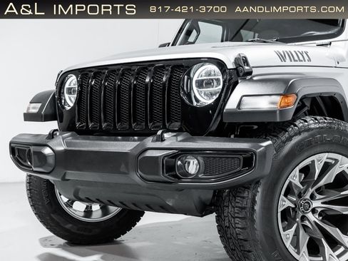 Used 2021 Jeep Wrangler Unlimited Sport image 15