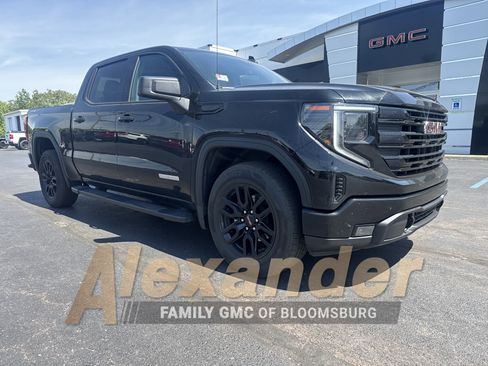 Used 2024 GMC Sierra 1500 Elevation AWD/4WD image 1