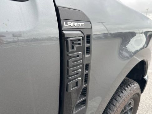 New 2026 Ford F250 Lariat w/ Black Appearance Package image 49