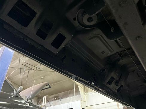 Used 2005 Ford Excursion Eddie Bauer image 68