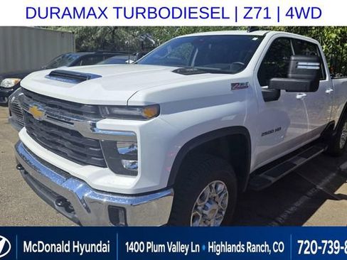 Used 2025 Chevrolet Silverado 2500 LT AWD/4WD image 1