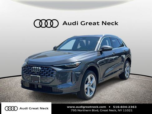 New 2026 Audi Q5 Premium Plus AWD/4WD image 1