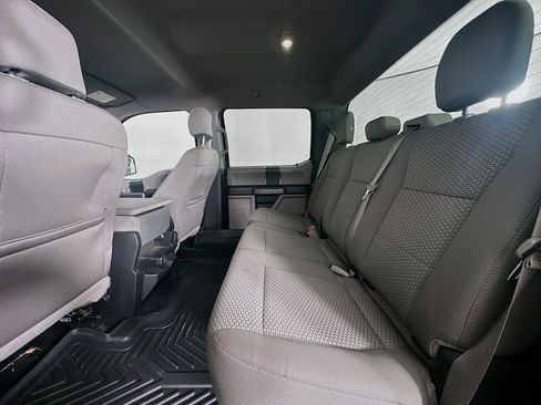 Used 2015 Ford F150 XLT w/ Equipment Group 301A Mid AWD/4WD image 26