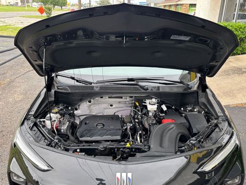 Used 2025 Buick Encore GX Preferred FWD image 31