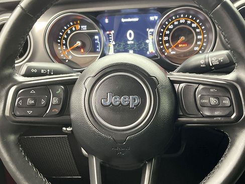Used 2022 Jeep Wrangler Unlimited Sport AWD/4WD image 11