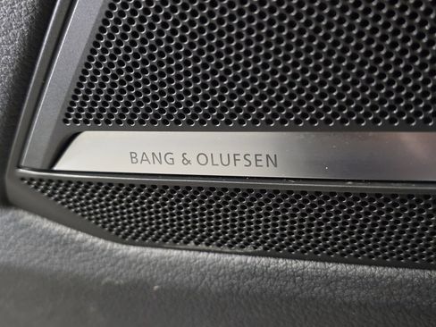 Used 2023 Audi A6 Premium Plus w/ Premium Plus Package image 14