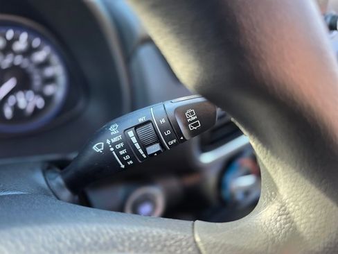 Certified 2022 Hyundai Kona SEL image 29