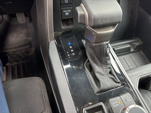 Used 2022 Toyota Tundra SR5 image 9