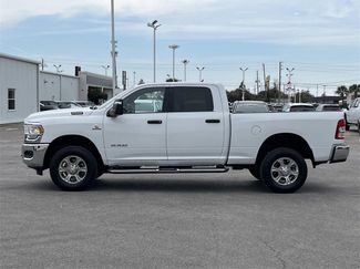 Used 2024 RAM 2500 Big Horn video 2