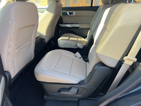 Certified 2023 Ford Explorer XLT w/ Equipment Group 202A image 20
