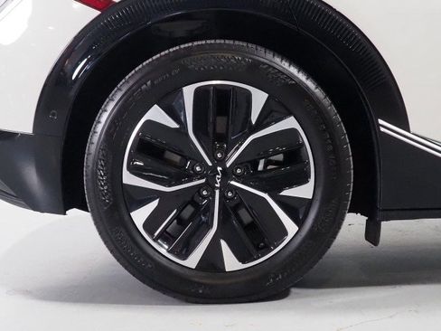 Used 2024 Kia EV6 Wind w/ Wind Technology Package RWD image 54