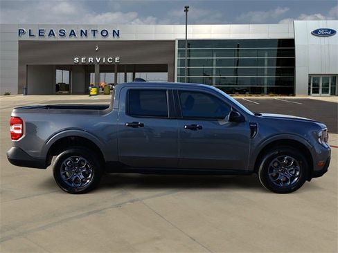 New 2025 Ford Maverick XLT image 6