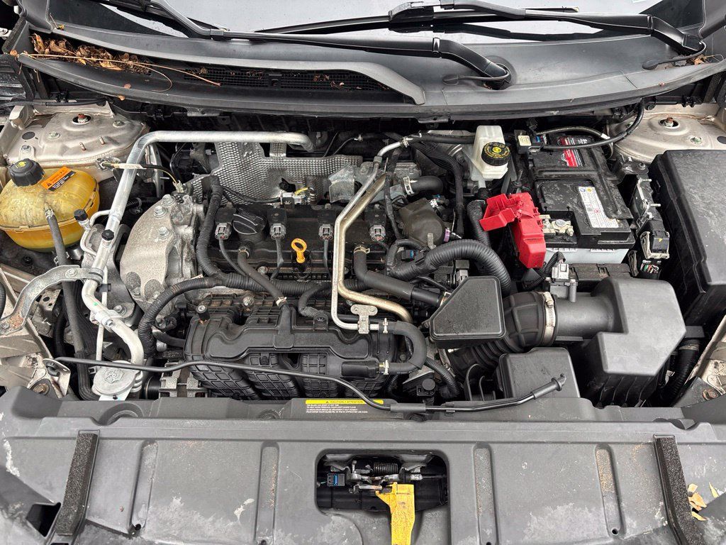 Used 2021 Nissan Rogue Platinum AWD/4WD image 13