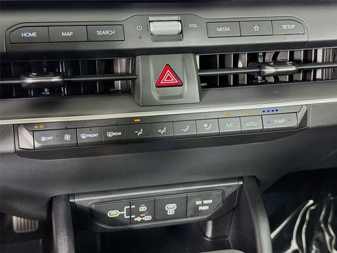 Certified 2025 Kia K4 FWD image 16