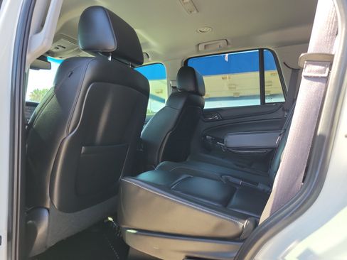 Used 2015 Chevrolet Tahoe LT RWD image 8