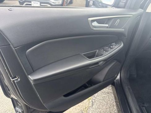 Used 2024 Ford Edge SEL AWD/4WD image 18