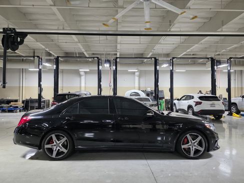 Used 2016 Mercedes-Benz S 63 AMG 4MATIC Sedan image 8