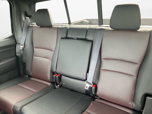 New 2026 Honda Ridgeline Black Edition image 12