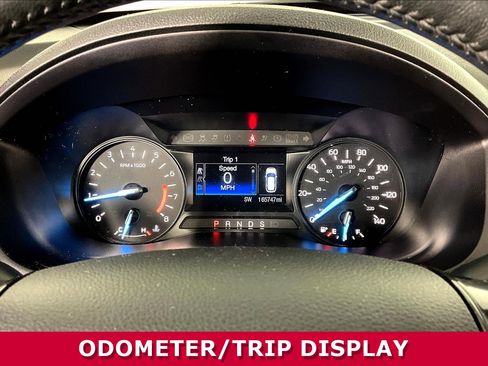 Used 2019 Ford Explorer XLT w/ Class III Trailer Tow Package image 14