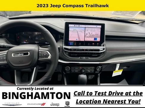 Used 2023 Jeep Compass Trailhawk w/ Trailhawk Elite Group AWD/4WD image 16