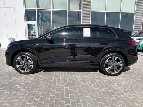 Used 2024 Audi Q4 e-tron Premium Plus image 2