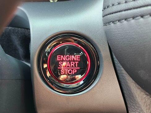 New 2026 Honda HR-V LX image 31