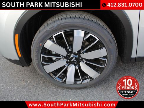 New 2026 Mitsubishi Outlander SE image 31