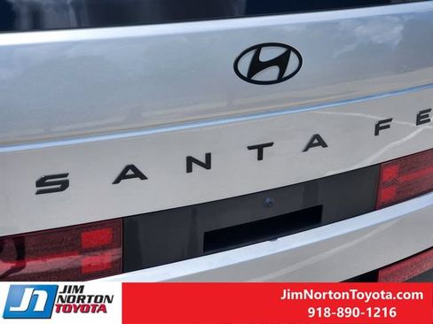 Used 2025 Hyundai Santa Fe XRT AWD/4WD image 12