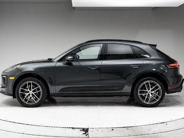 Certified 2026 Porsche Macan AWD/4WD image 2