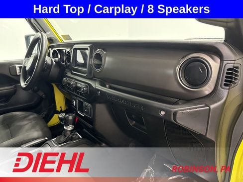 Used 2022 Jeep Wrangler Sport AWD/4WD image 14