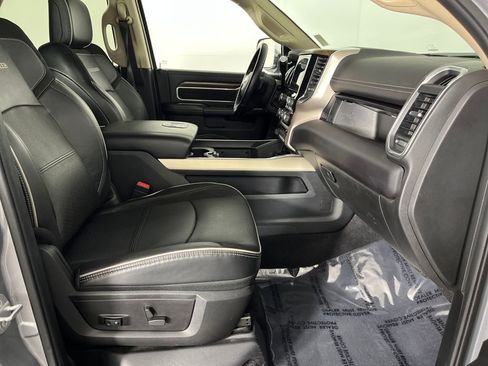 Used 2022 RAM 3500 Laramie image 16