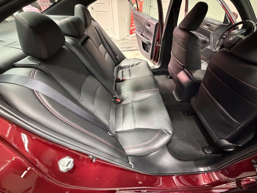 Used 2017 Honda Accord Sport Special Edition image 46