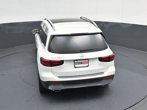 Used 2022 Mercedes-Benz GLB 250 GLB 250 image 42