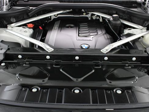 Used 2019 BMW X5 xDrive40i AWD/4WD image 82
