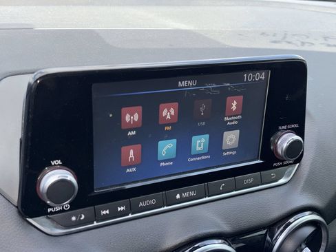 Used 2024 Nissan Sentra S FWD image 3