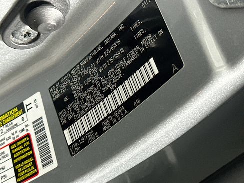 Used 2023 Toyota Highlander LE image 12