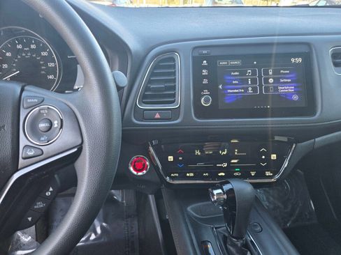 Certified 2021 Honda HR-V EX image 14