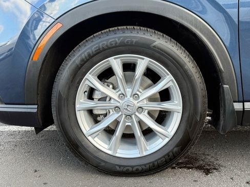 Used 2024 Honda CR-V EX-L image 11